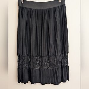 BLACK TAPE Black Lace Skirt